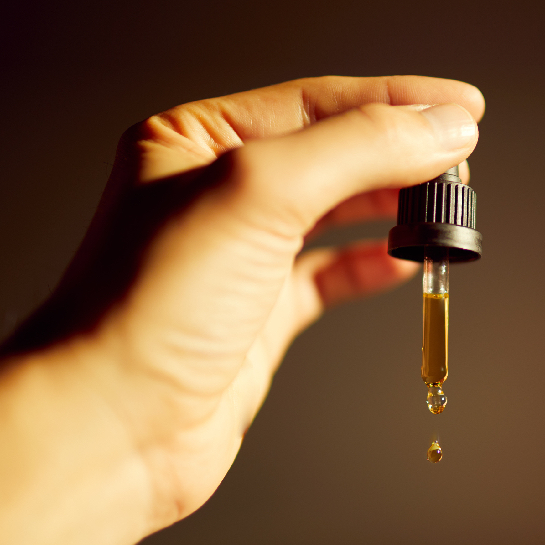 03-DIVIE-CANNABIDIOL